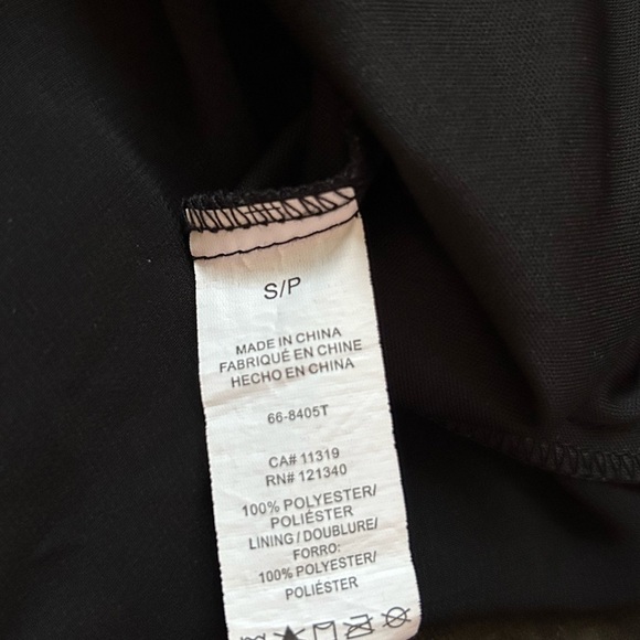 Garage Flowy Dress - Picture 11 of 11